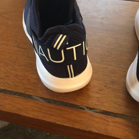 Nautica sneakers 👟 NWT.  FLASH SALE - Picture 7 of 7